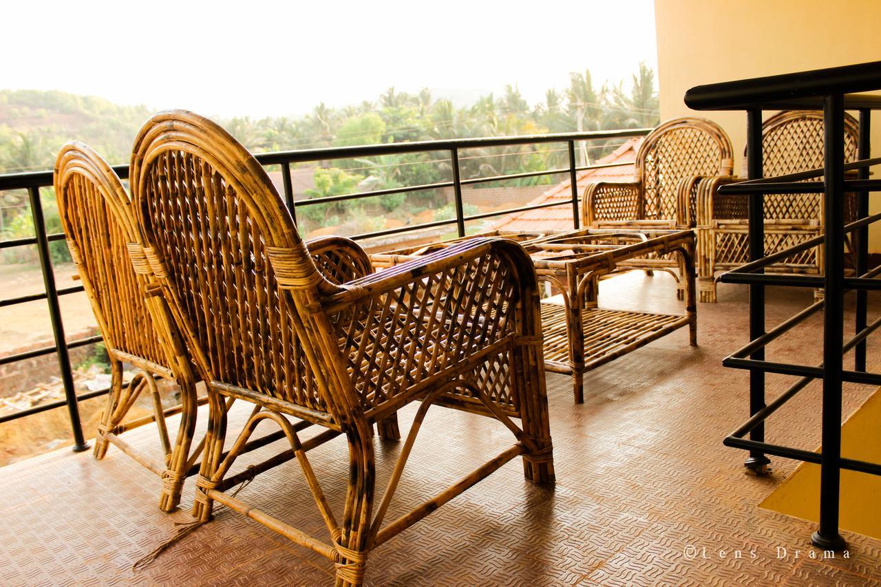 Lotus Beach Resort Gokarna  Esterno foto